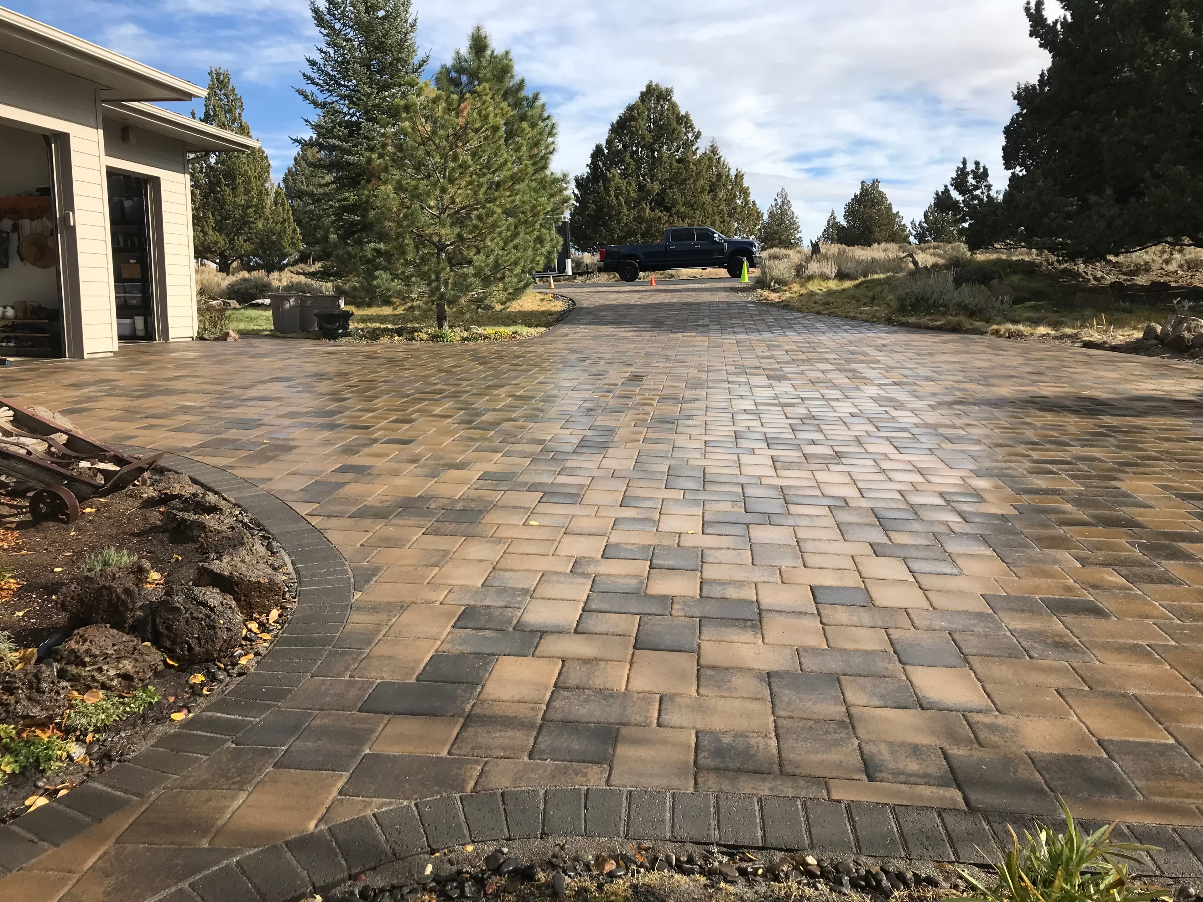 Paver Driveway with Curved Edging