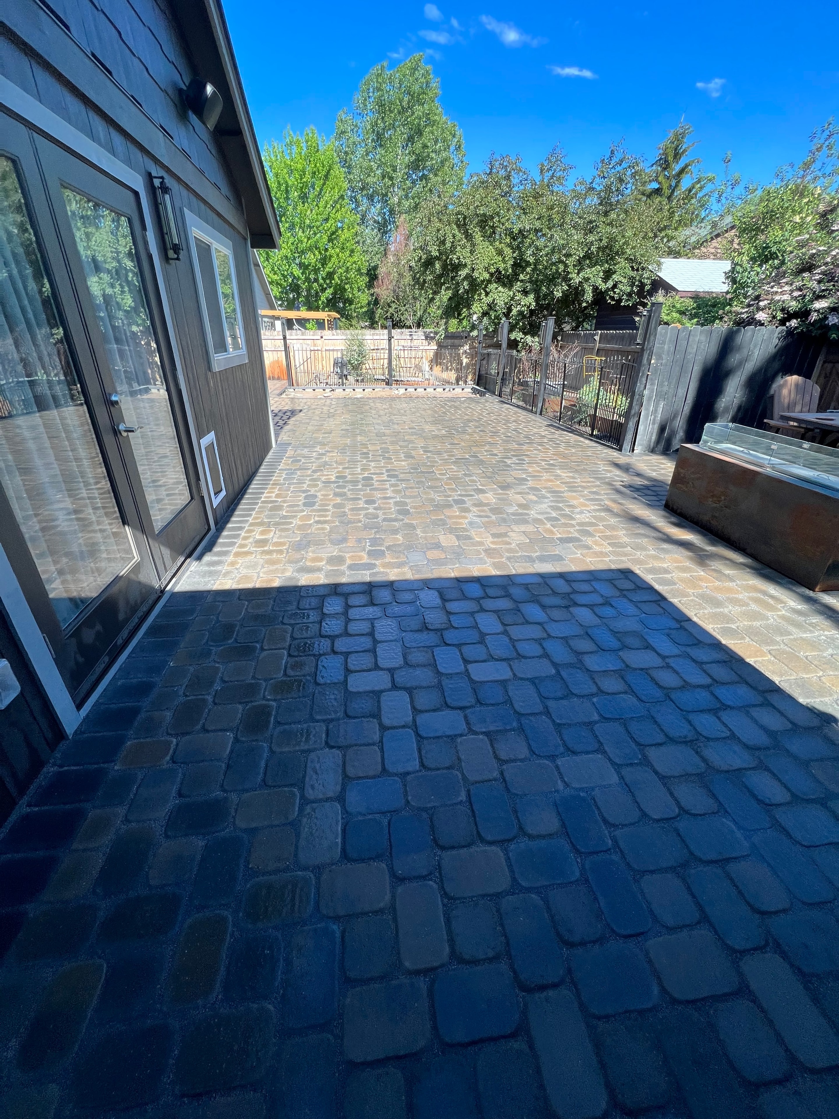 Cobblestone Courtyard Patio