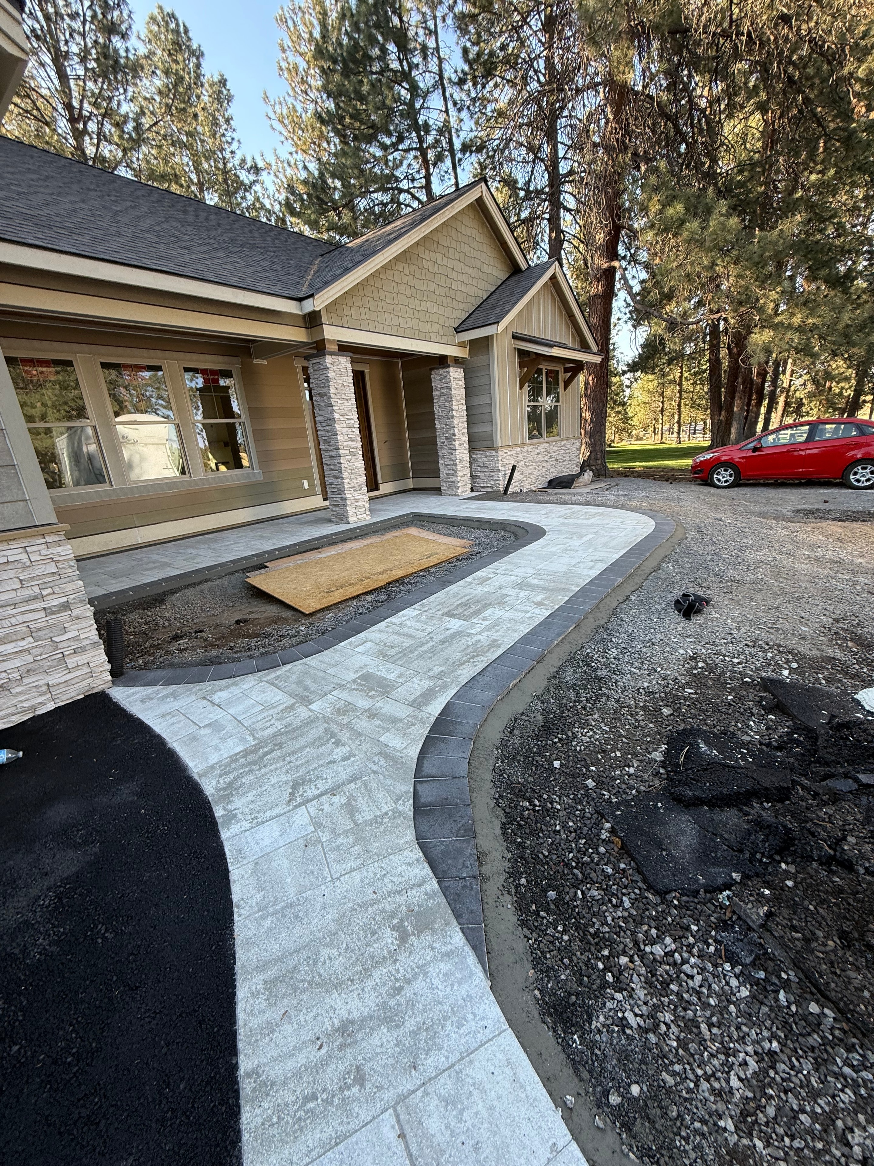 Craftsman Home Paver Approach