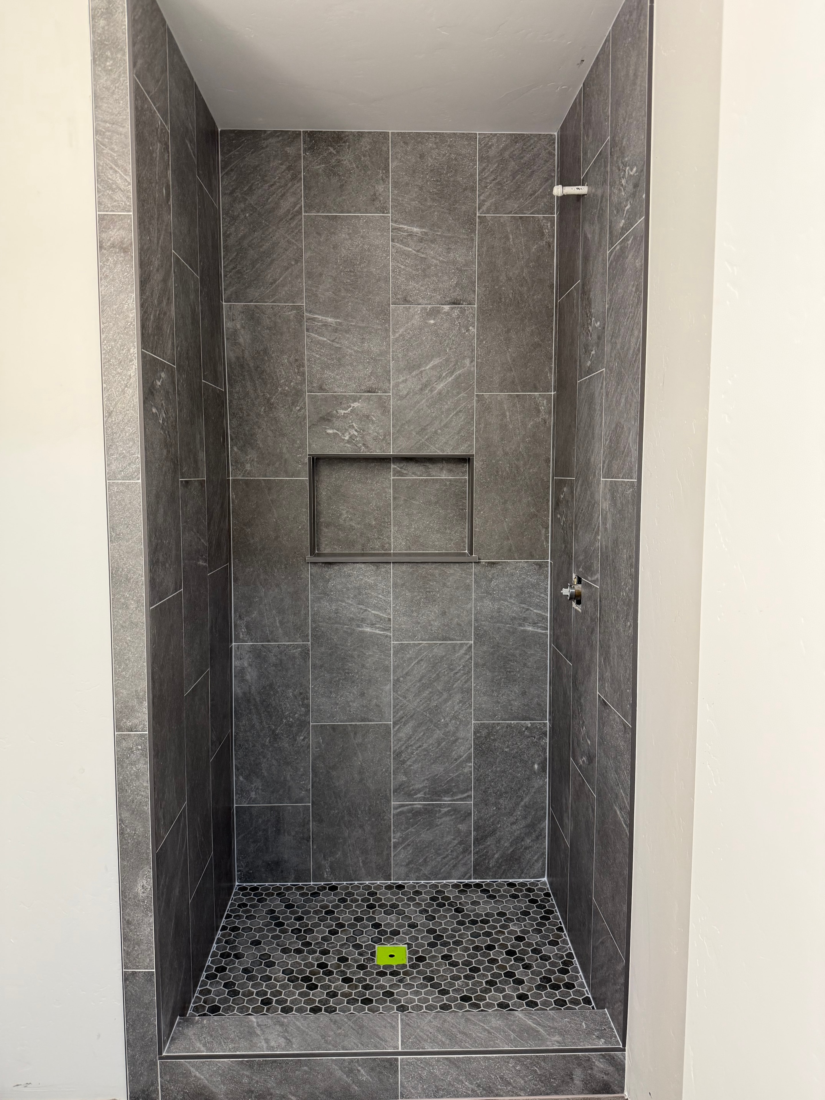 Slate Shower with Hex Floor